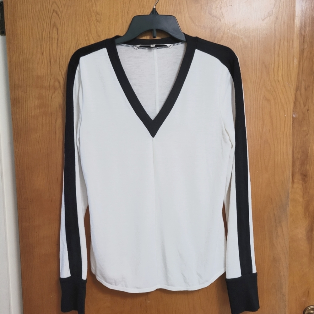 Women's Rachel Roy V-neck Sweater